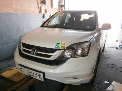 Установка ГБО на авто Honda CR-V 2.4 2013 год газ на машину Gaz Ok Газ ОК Киев